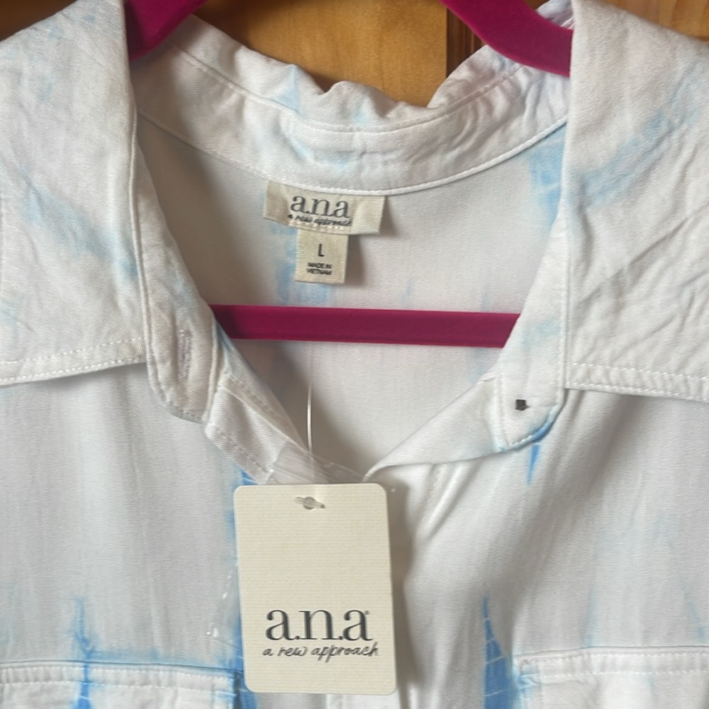 Woman’s Blouse…white with blue tye dye - Picture 2 of 7